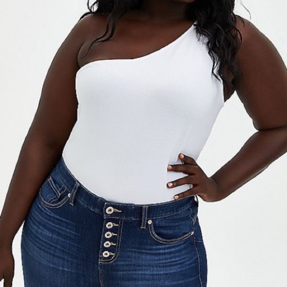 Tank Top host pick πππ - Picture 4 of 6